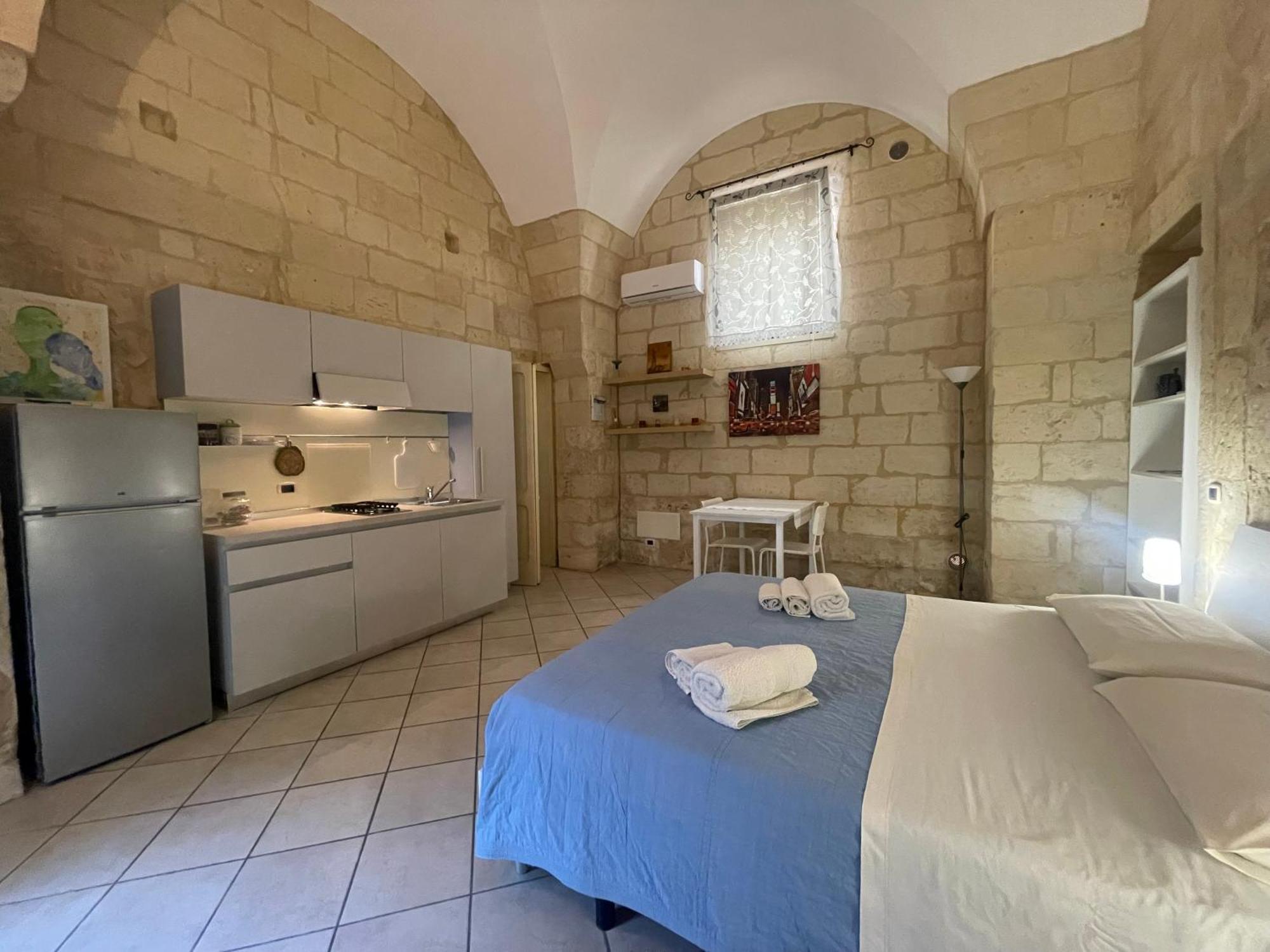 Casa Fortunato Corte Adorni Lecce Esterno foto